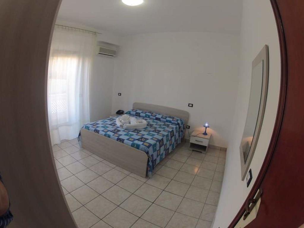 Hotel Aurora Скаури Екстериор снимка